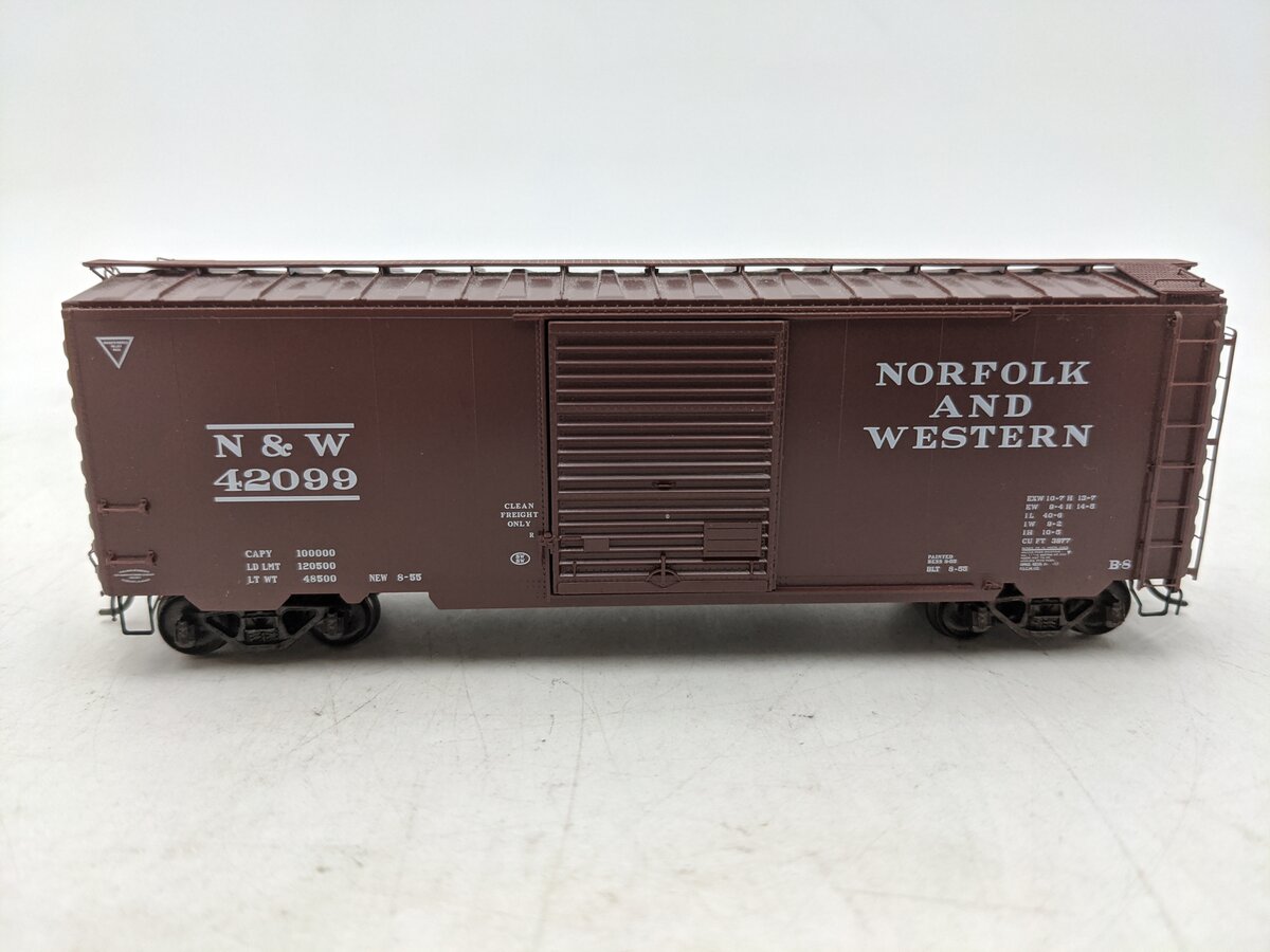 Kadee 5213 HO Norfolk & Western 40' PS-1 Standard Boxcar #42099 EX/Box