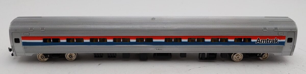 Bachmann 43-1022-05 HO Amtrak 85' Budd Fleet Coach #21917 EX