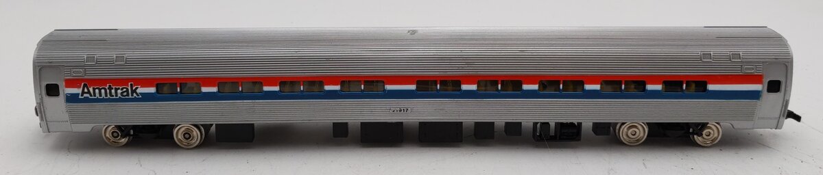 Bachmann 43-1022-05 HO Amtrak 85' Budd Fleet Coach #21917 EX
