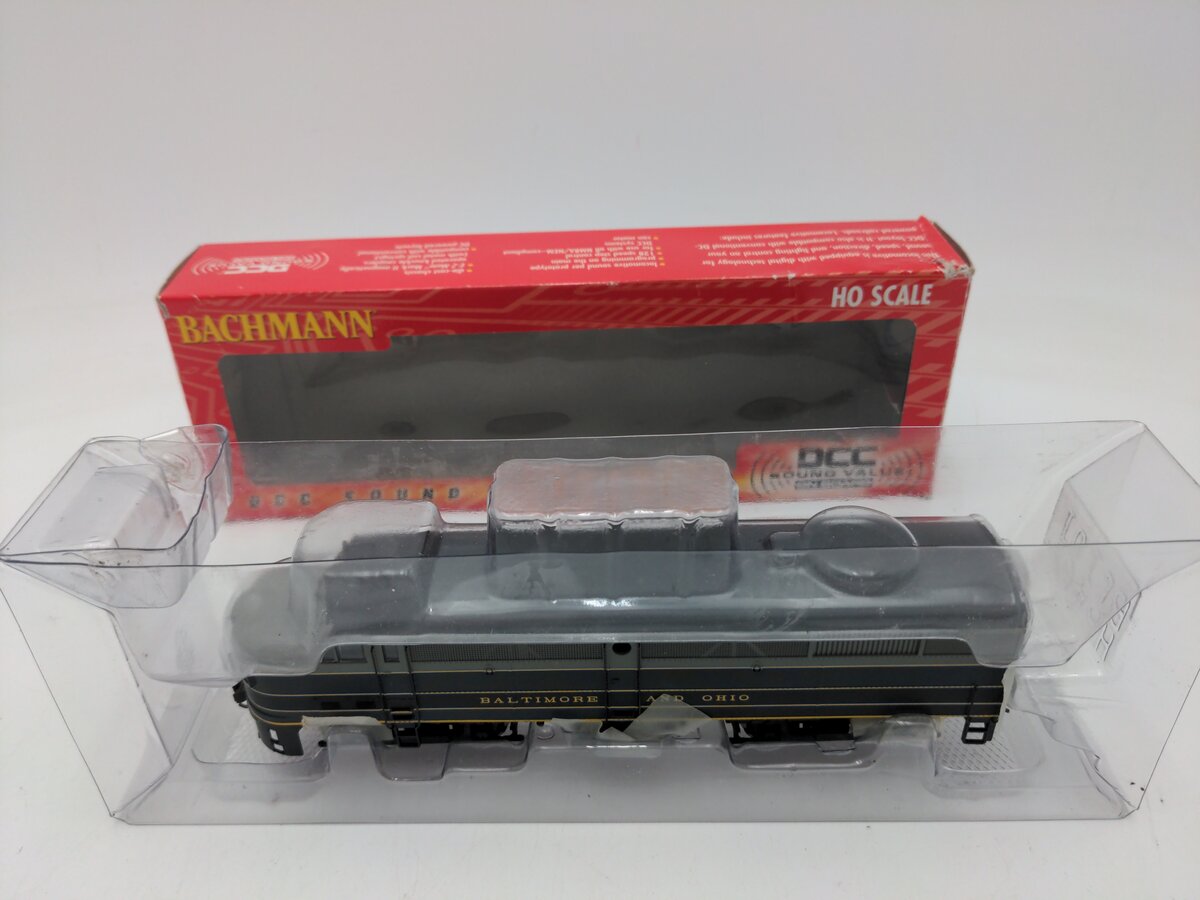 Bachmann 64705 HO Scale B&O ALCO FA2 Diesel Locomotive w/ Sound & DCC LN/Box