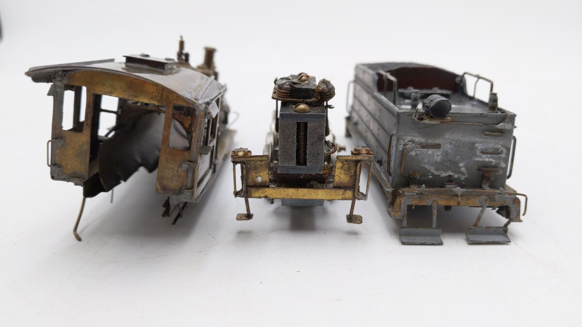 BRASS S Scale 0-8-0 Steam Locomotive with Tender