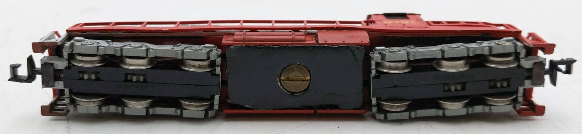 N Scale Atchison Topeka Santa Fe Diesel Locomotive #8731 VG