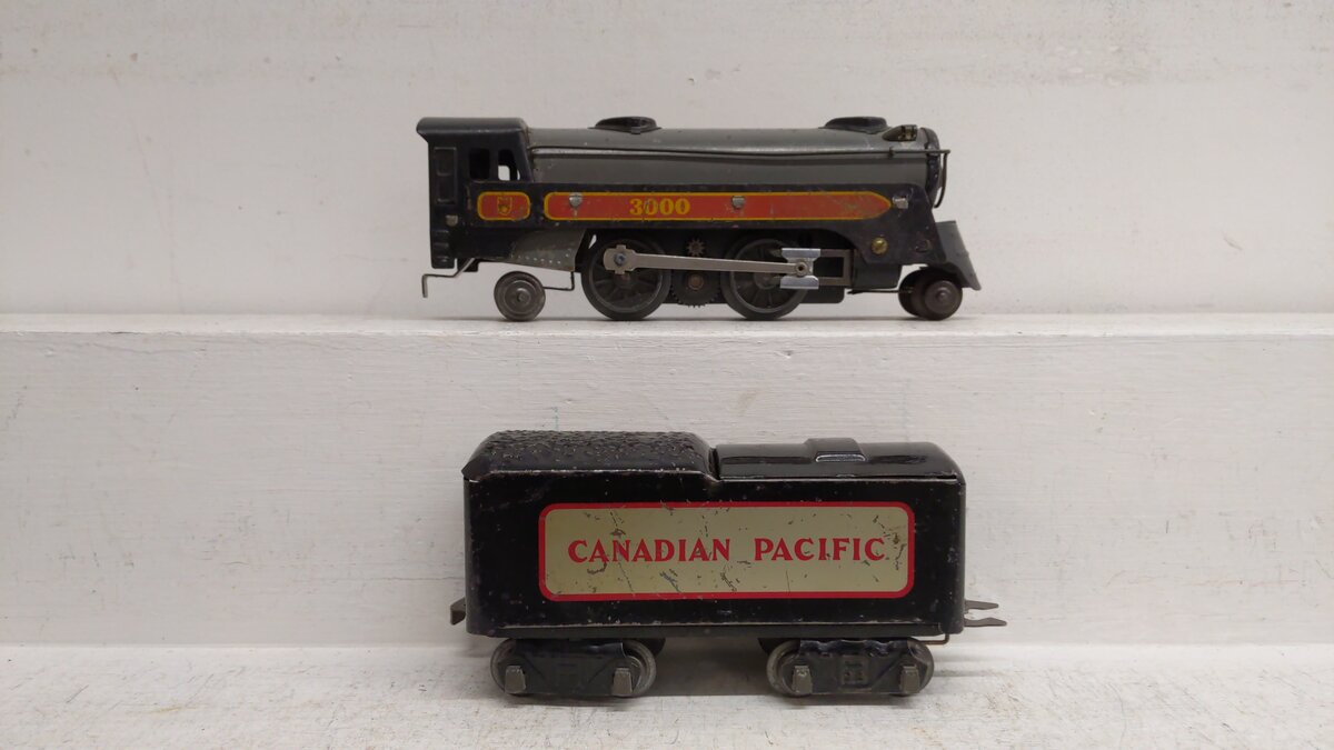 Marx 3000 Vintage O  2-4-2 Steam Locomotive with Tender VG