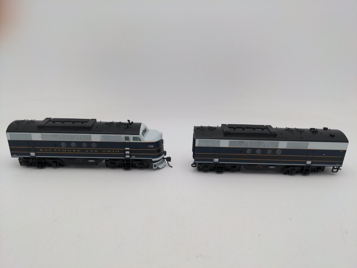 InterMountain 49206S-02 HO Scale Locomotive W/Sound Baltimore & Ohio RR #110/X EX/Box