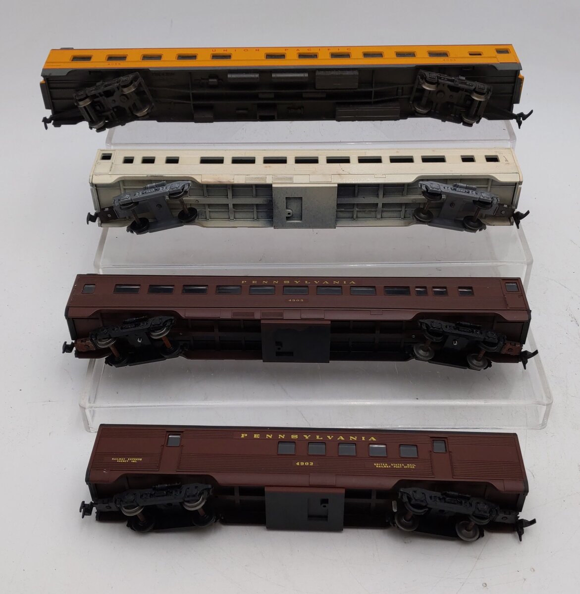 Rivarossi & Other HO Assorted Passenger Cars [4] VG