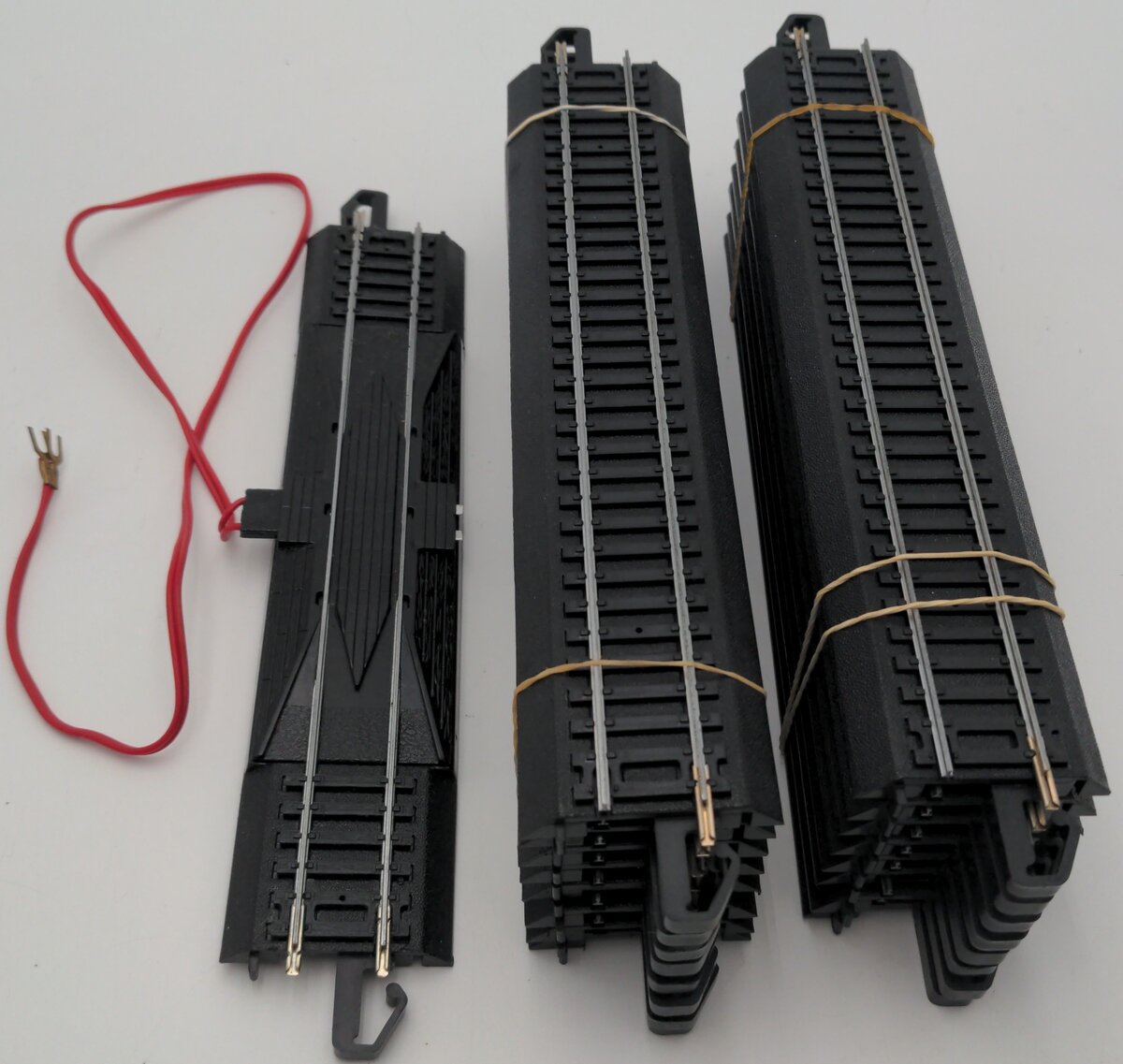 Bachmann HO Assorted Black Straight  E-Z Track Sections [17] EX