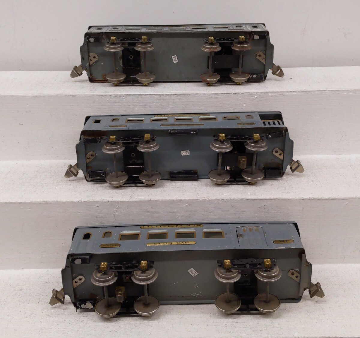 Ives 701R VIntage Standard Gauge New York Passenger Set: 184 185 186