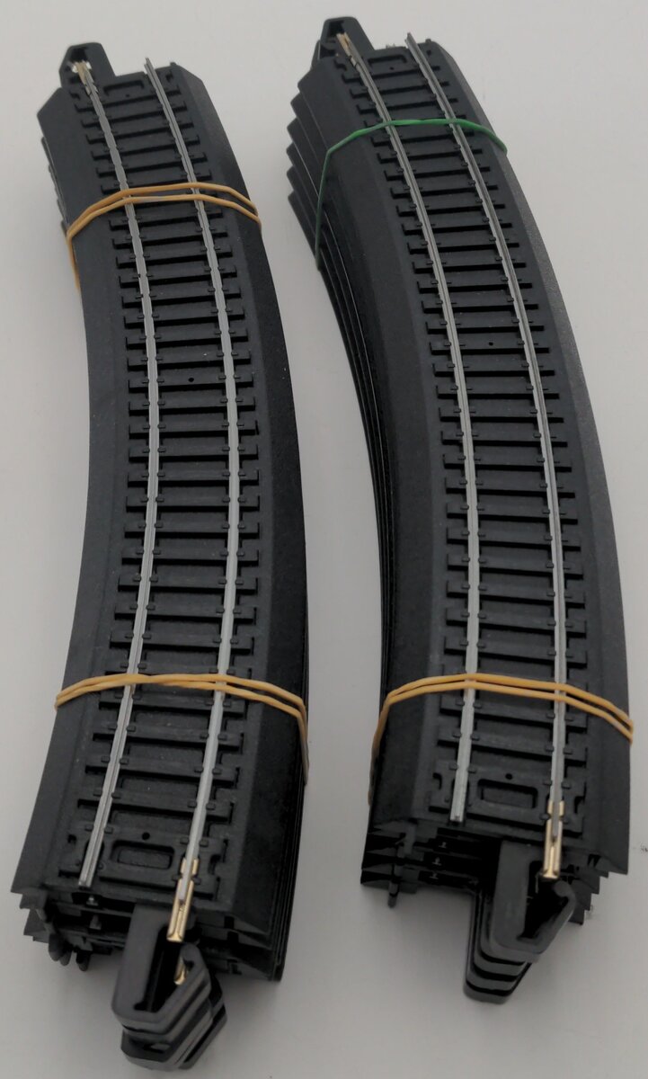 Bachmann 92124 HO Steel Alloy 18" Radius Curved E-Z Track Section [12] EX