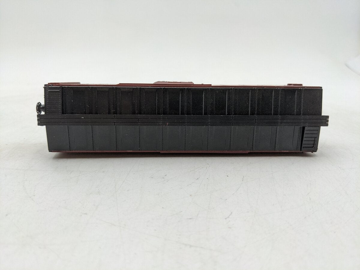 Branchline 8003 HO AAR 40' Chesapeake & Ohio Box Car #3165 Kit EX/Box
