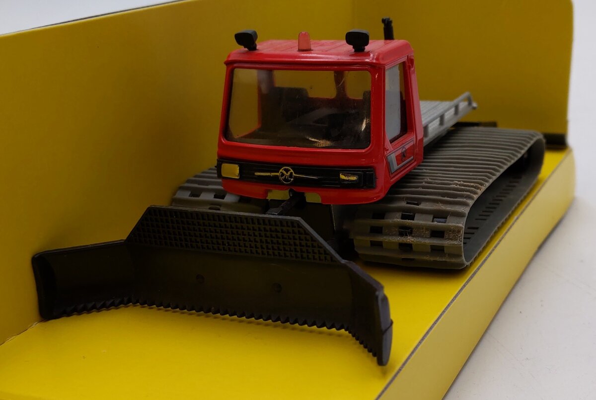 Solido 1:50 Scale Demeur Depiste Snow Groomer LN/Box