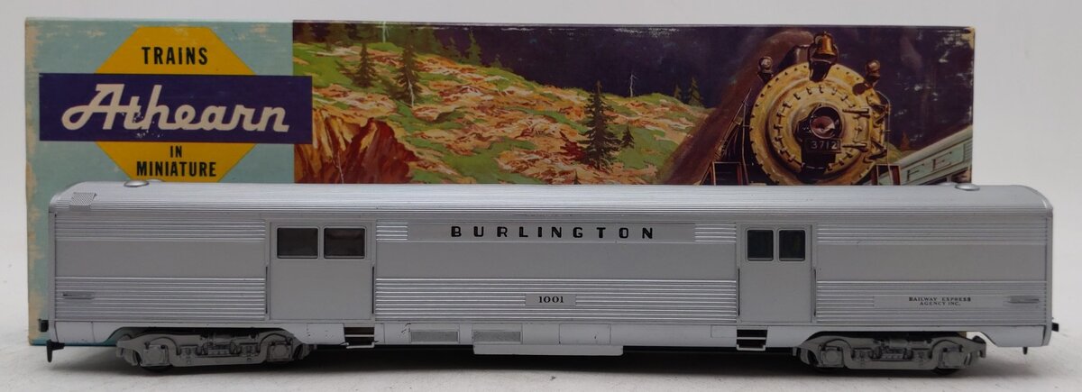Athearn 1783 HO Scale Chicago Burlington & Quincy Baggage Kit #1001-Assembled EX/Box