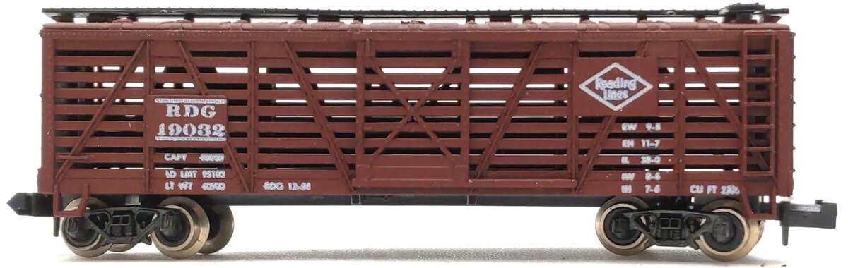 Atlas 2415 N Scale Reading 40' Wood Livestock Freight Car #19032 LN/Box