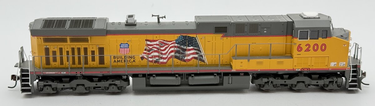 Athearn 79821 HO UP "Building America" AC4400 Diesel Locomotive #6200 LN/Box