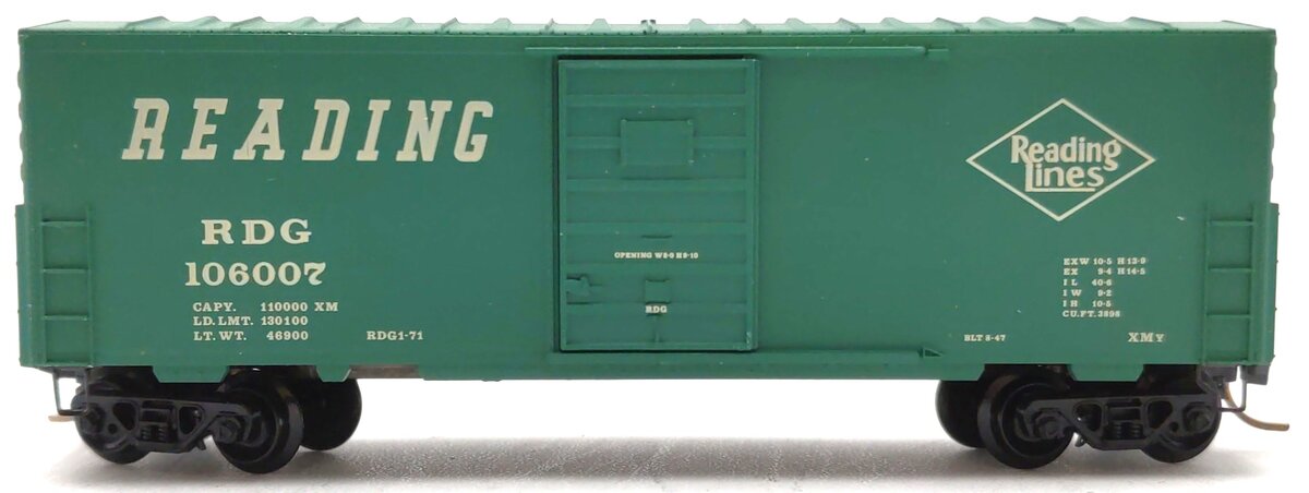 Micro-Trains 02400230 N Scale Reading 40' Standard Single Door Boxcar #106007 LN/Box