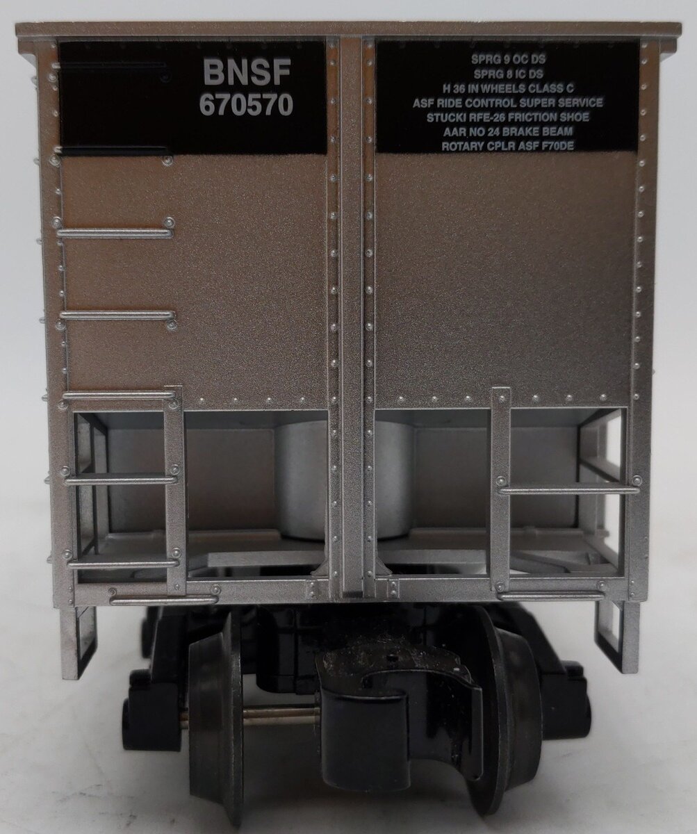 Lionel 6-17482 O Gauge BNSF Bathtub Gondola #670570 EX