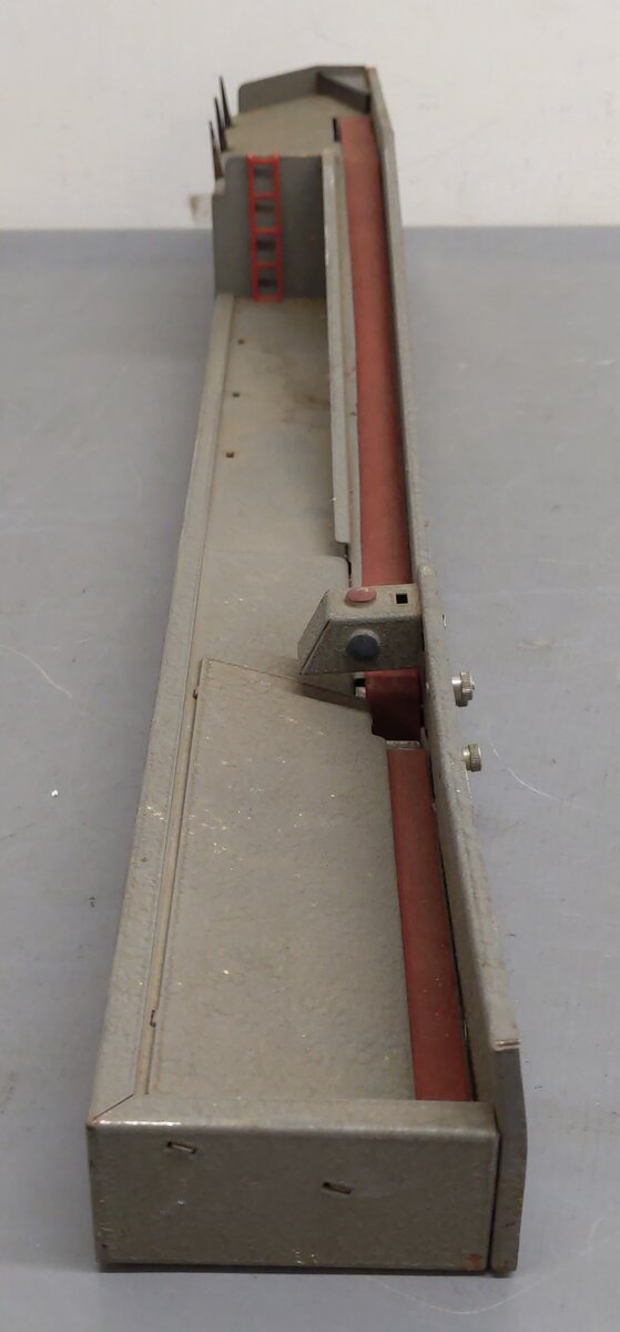 Lionel 364 Conveyor Lumber Loader