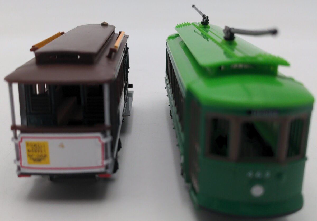 HO Scale 2 Classic Streetcars Trolly Car Set EX/Box