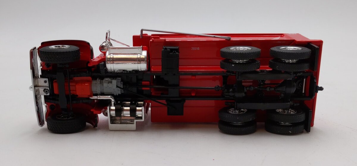 First Gear 50-3358 1:50 Peterbilt Model 367 Dump Truck in Red NIB