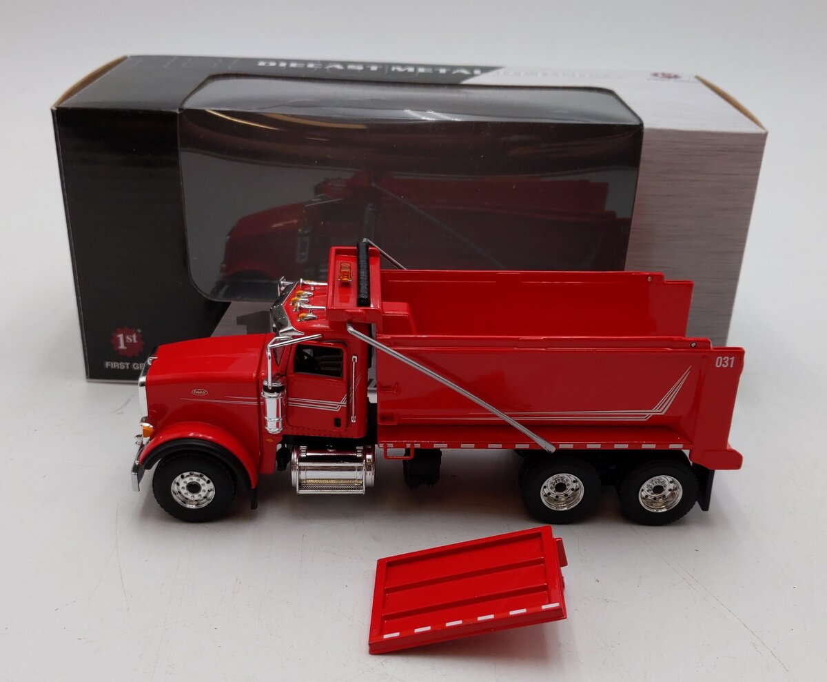 First Gear 50-3358 1:50 Peterbilt Model 367 Dump Truck in Red NIB