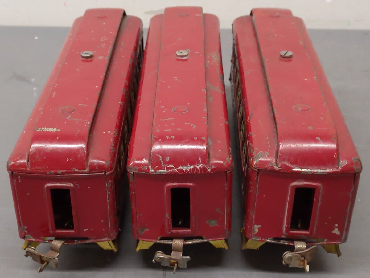 Lionel 710S Vintage O Orange Tinplate Passenger Cars: 710, 710 & 712