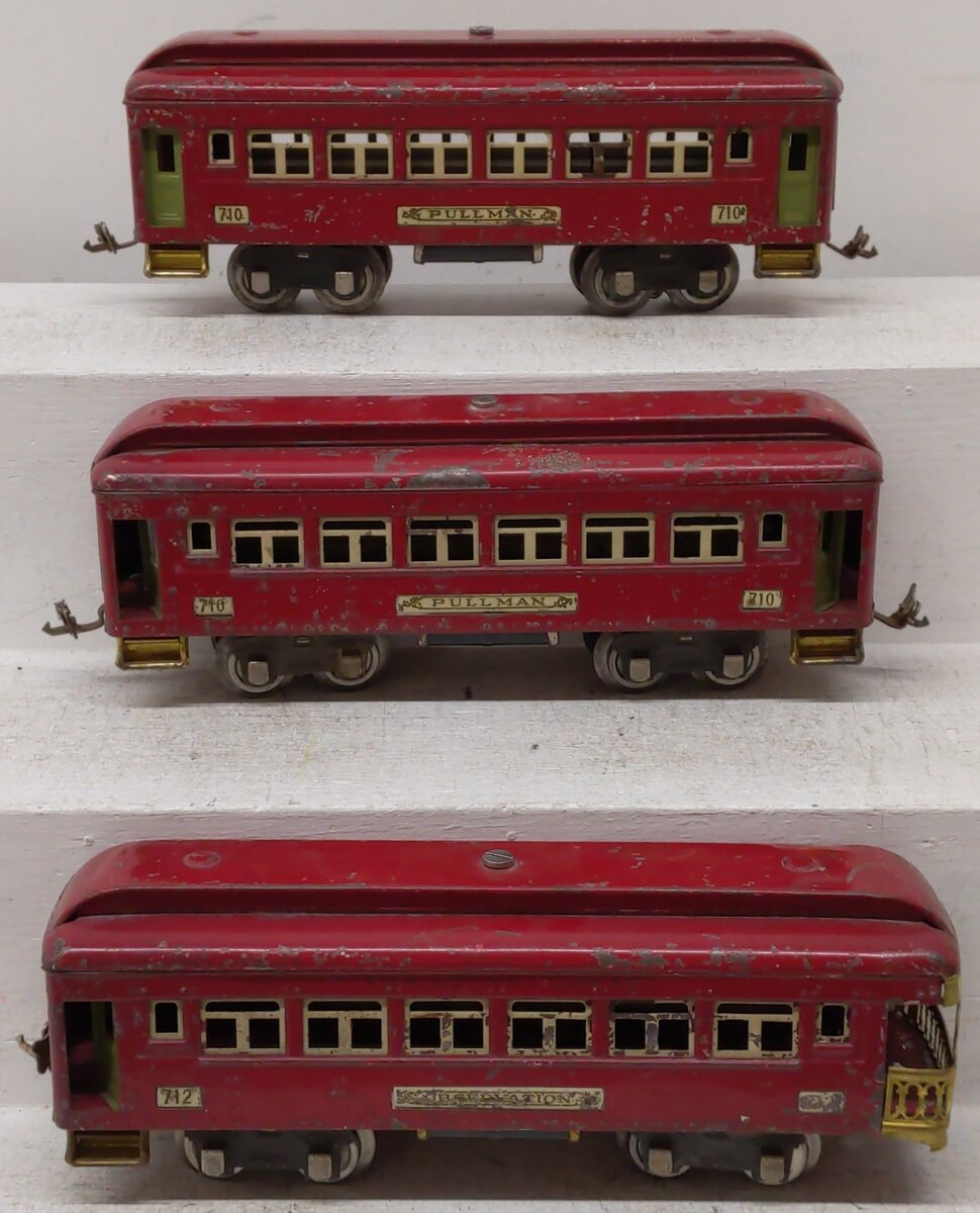Lionel 710S Vintage O Orange Tinplate Passenger Cars: 710, 710 & 712