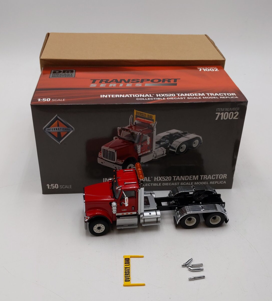 DieCast Masters 71002 1:50 Red International HX520 Day Cab Tandem Tractor NIB