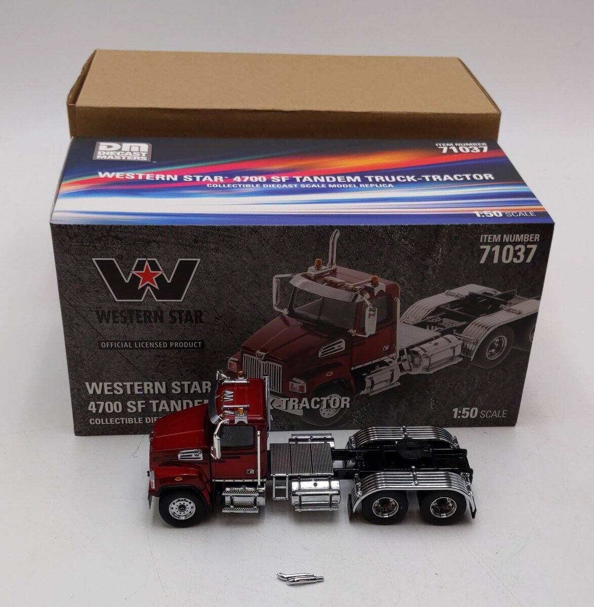 DieCast Masters 71037 1:50 Metallic Red Western Star 4700 SF Tandem Day Cab NIB
