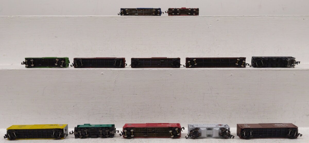 Atlas & Others N Scale Assorted Freight Cars [12] VG/Box