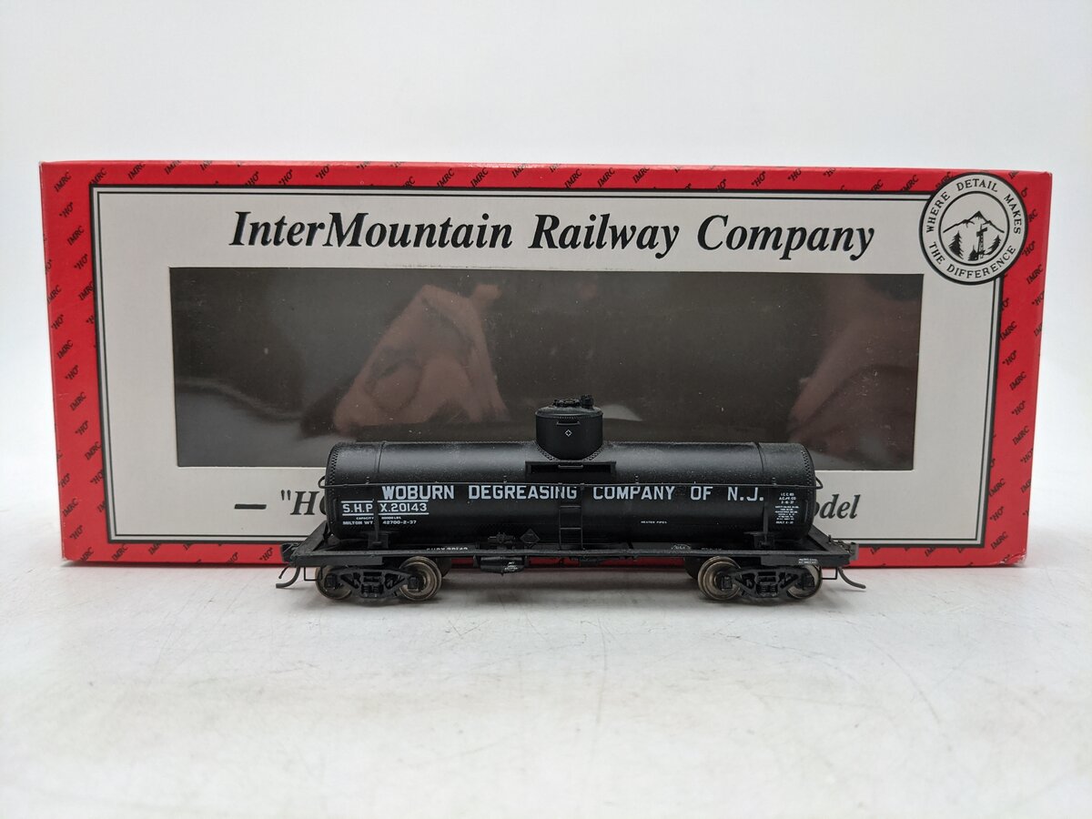 InterMountain 46317-24 HO Shippers Car Line 8000 Gallon Tank Car EX/Box