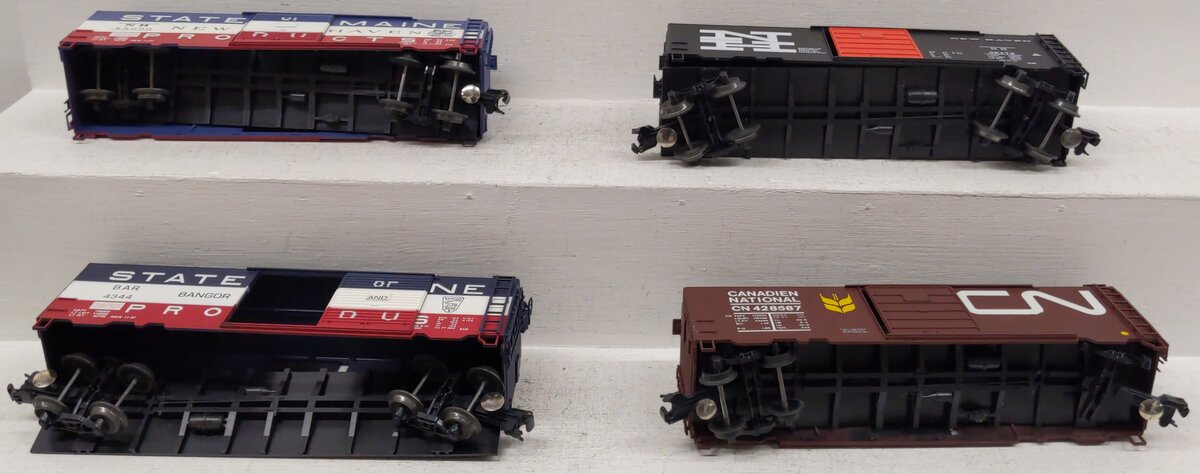 Weaver O Gauge Assorted Freight Cars 4344, 45099, 428587, 36472 [4]
