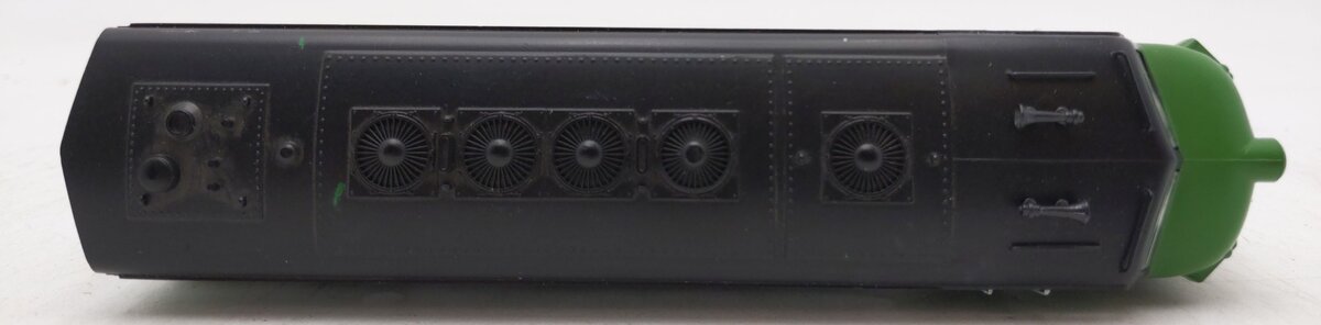 Athearn 3011 HO Scale BN F7A Dummy Diesel Locomotive #9760 EX