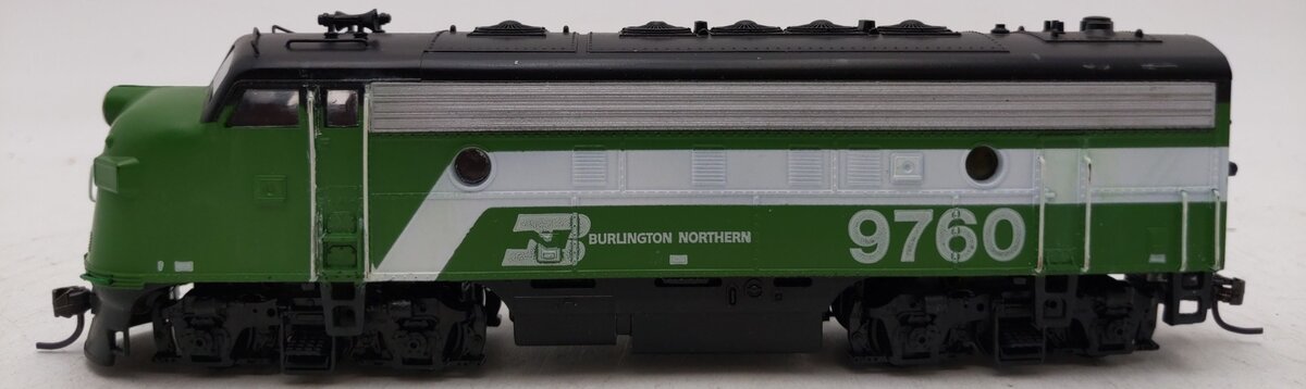Athearn 3011 HO Scale BN F7A Dummy Diesel Locomotive #9760 EX