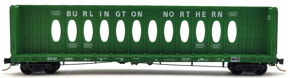 Micro-Trains 05300010 N Burlington Northern Centerbeam Bulkhead Flat Car #624463 LN/Box