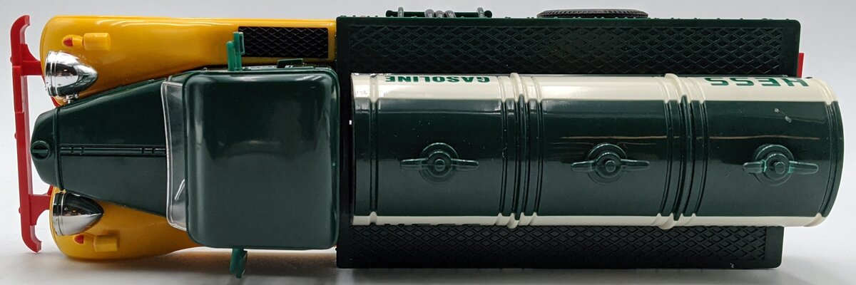 Hess 1982 1st Hess 1933 Chevy Delivery Truck Toy Bank NIB