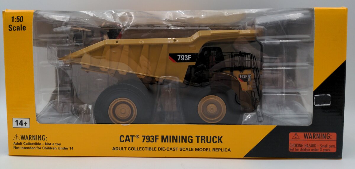 Norscot 55273 1:50 American Construction Equipment Caterpillar 793F Mining Truck NIB