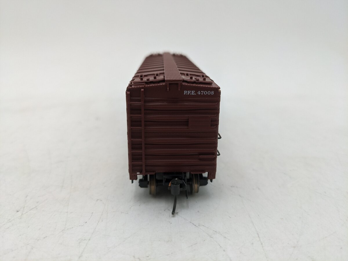 InterMountain 45501-95 HO Pacific Fruit Express Refrigerator Car EX/Box
