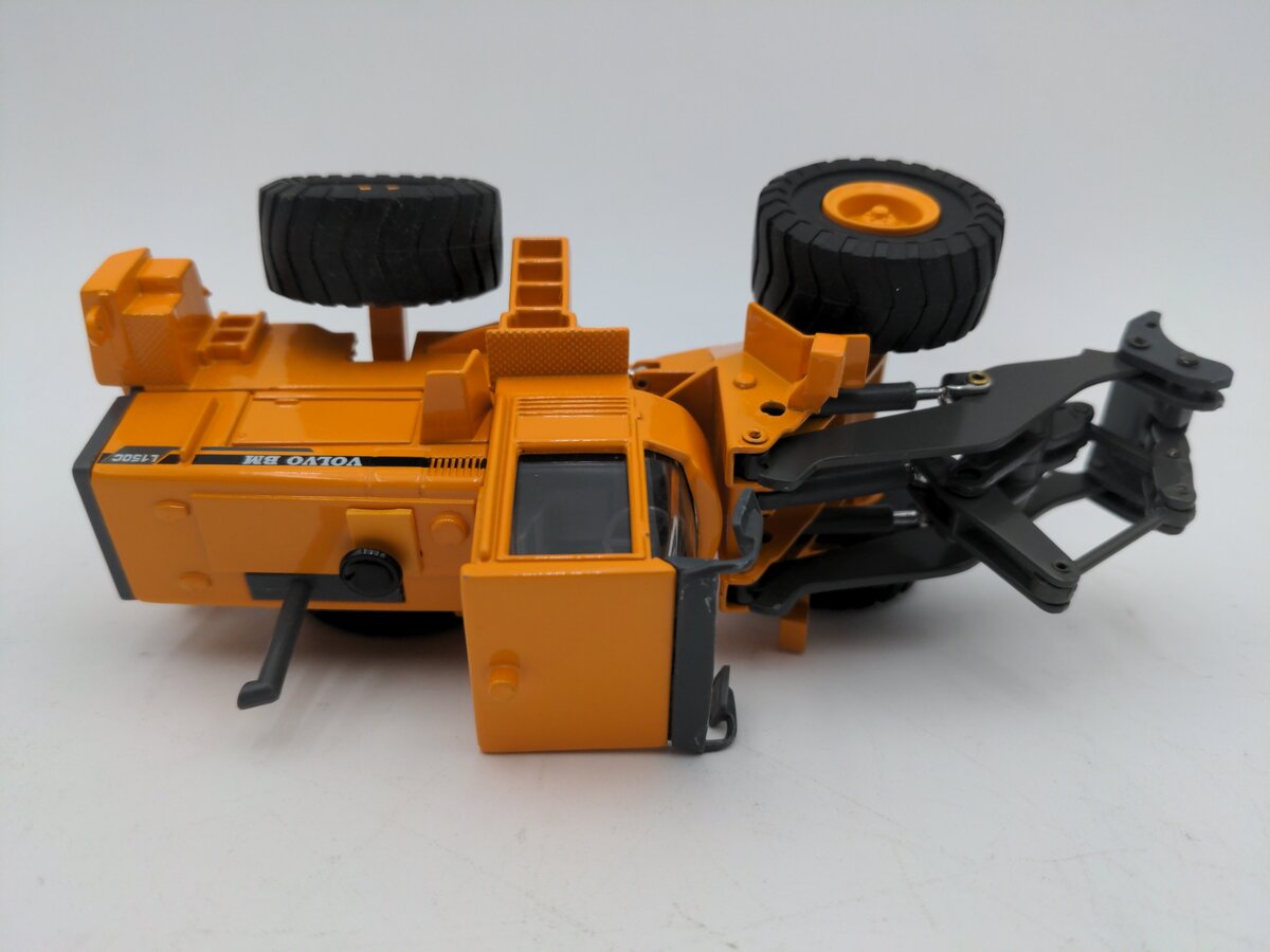 Motorart 1:50 Volvo L150C Wheel Loader LN/Box