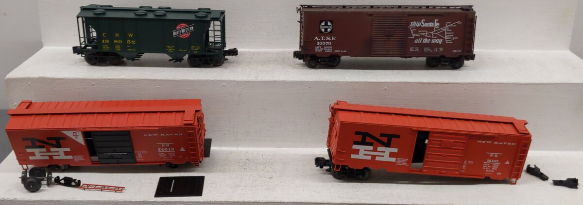 Weaver O Gauge Assorted Freight Cars; 34016, 35452, 30070, 198052, [4]