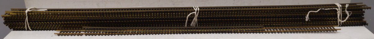 HO Scale Code 100 Assorted Brass Straight Track Segments [14]