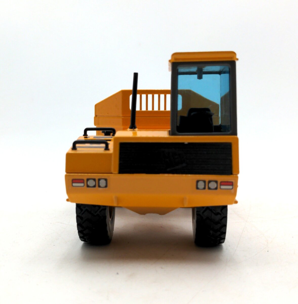 Joal 246 1:35 JCB 712 Dump Truck NIB
