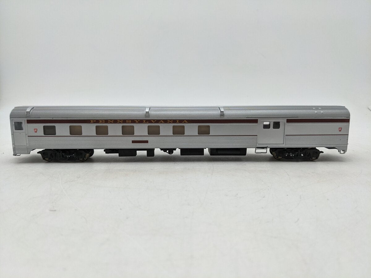 Walthers 932-6466 HO Scale 85' Budd Baggage Dormitory Passenger Car EX