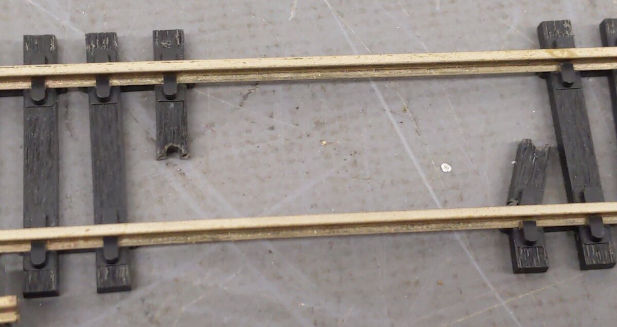 Atlas & GT-Italy HO Scale Code 100 Assorted Straight & Flex Track Sections [11]
