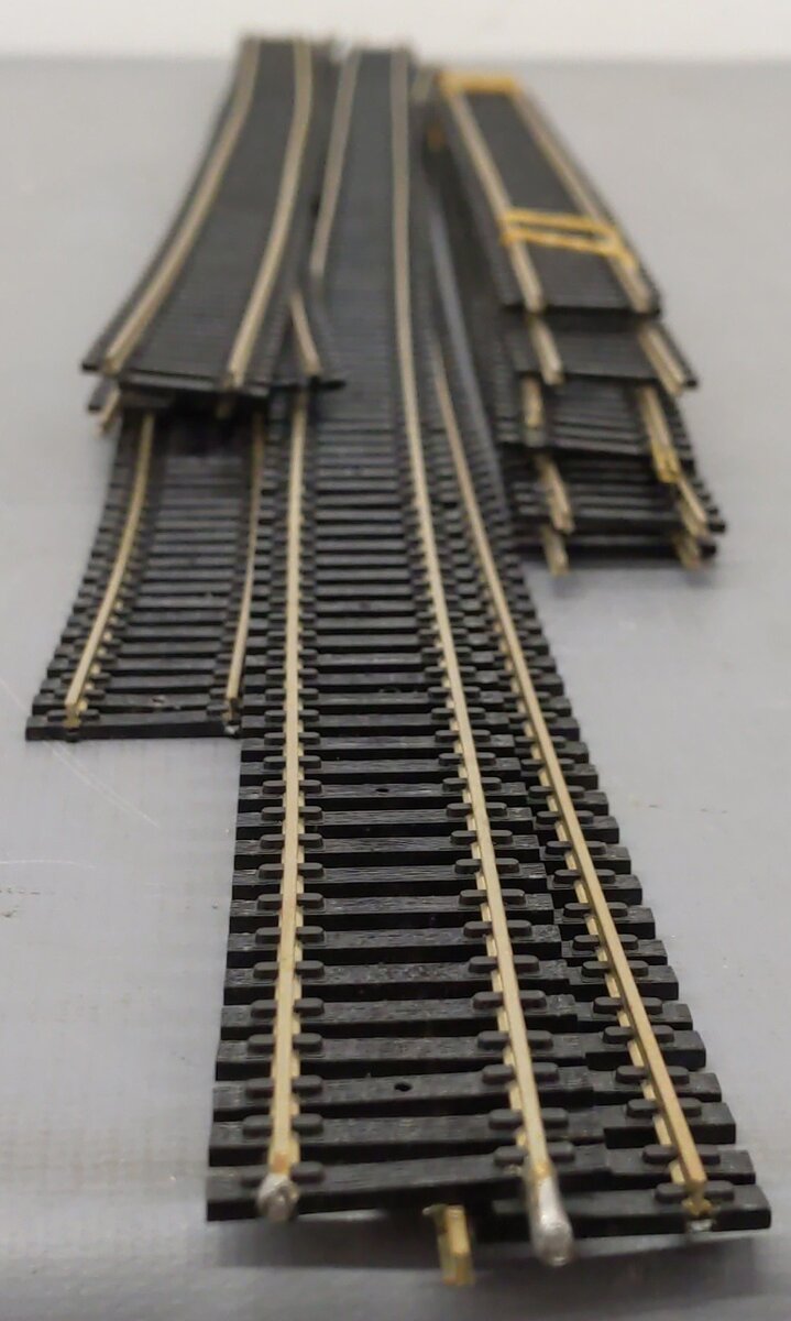 Atlas & GT-Italy HO Scale Code 100 Assorted Straight & Flex Track Sections [11]