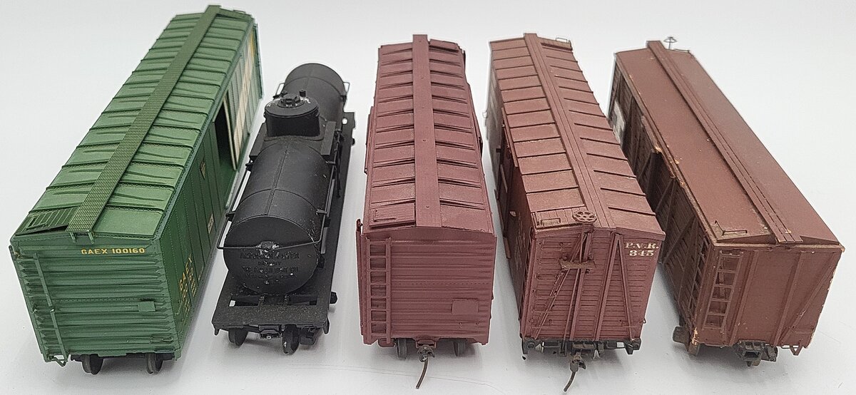 Pacific Rail & Other S Scale Assorted Freight Cars: 100160, 8076, 345, 40961 [5] VG