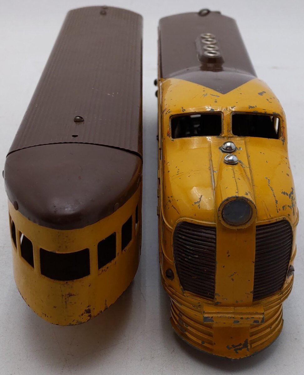 American Flyer 1684 Vintage O UP Diesel Locomotive and Observation Car
