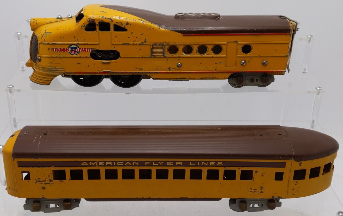 American Flyer 1684 Vintage O UP Diesel Locomotive and Observation Car