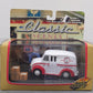 Road Champs 48200 1:43 Scale Classic Scenes 1950 Divco Truck VG/Box