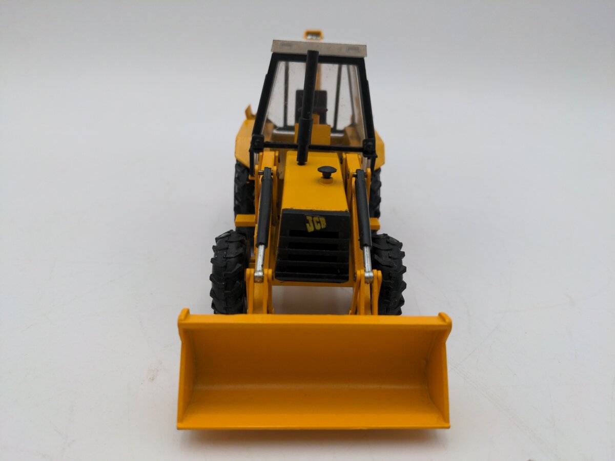 NZG 2771 1:35 1400B Excavator Loader EX/Box