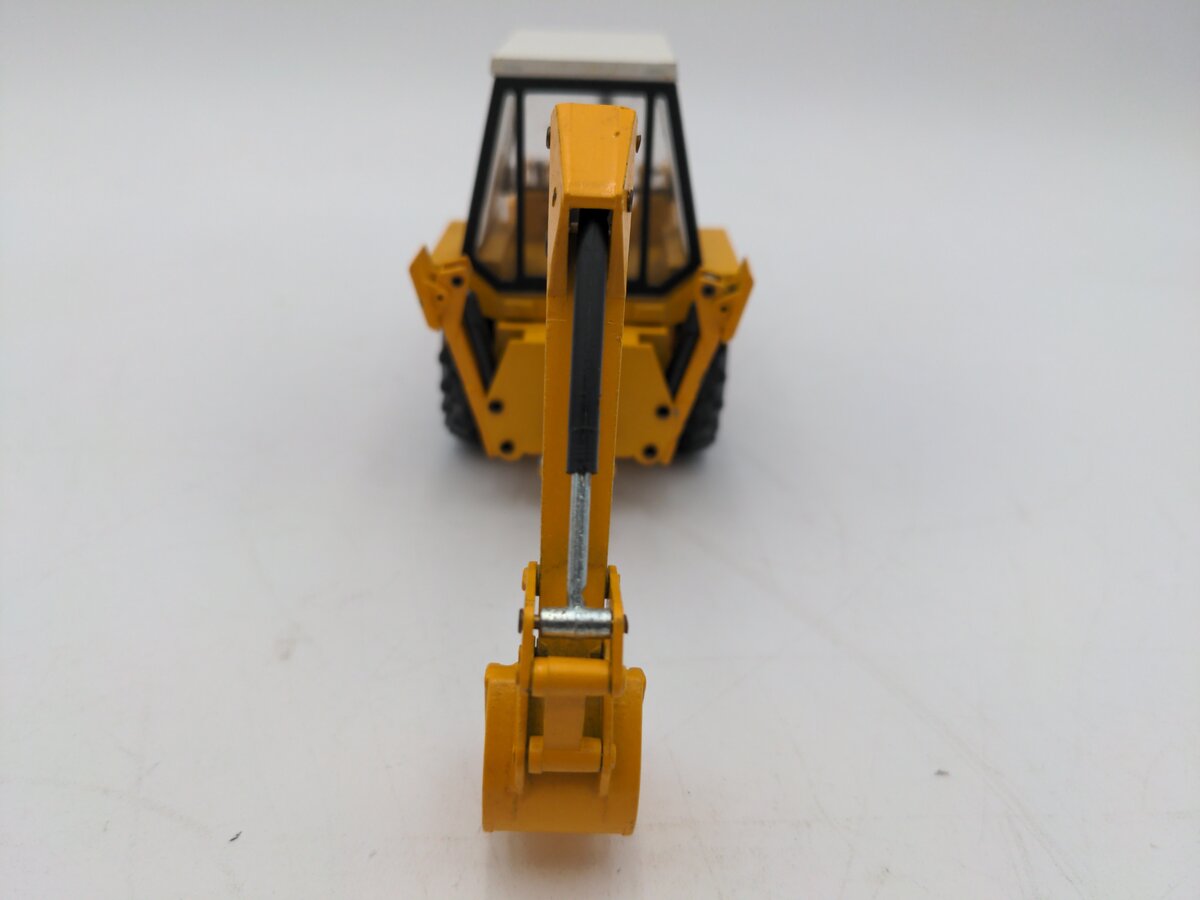 NZG 2771 1:35 1400B Excavator Loader EX/Box