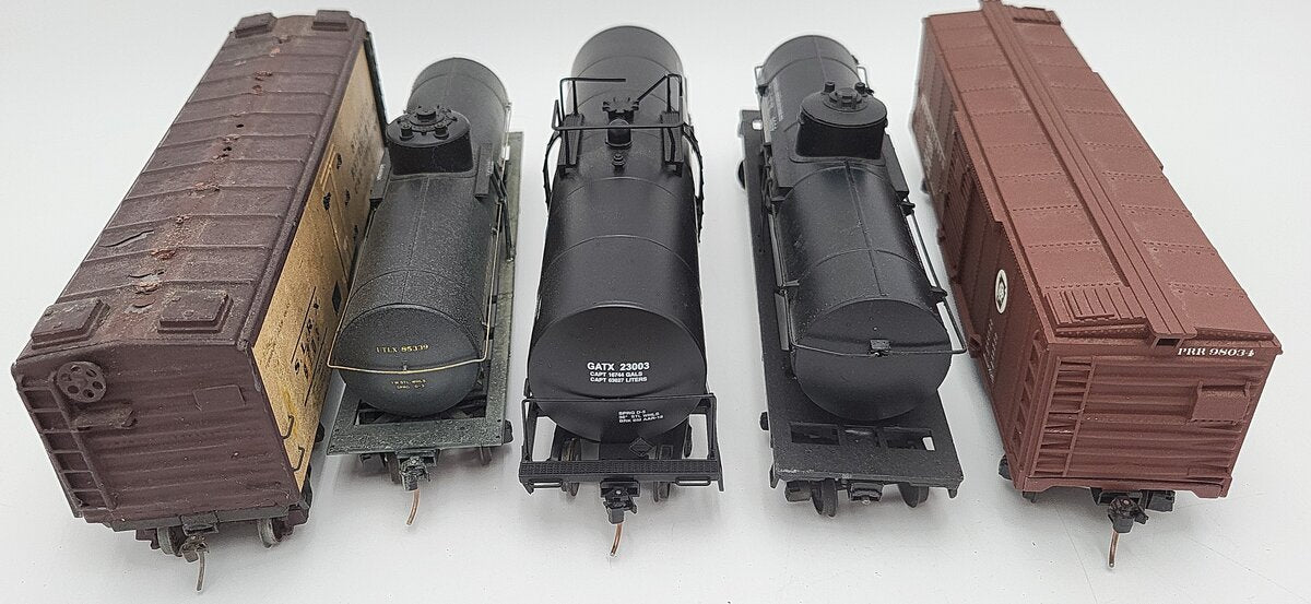 American Models & Others S Assorted Freight Cars: 98034, 23003, 85339, 4656 [5] VG
